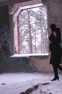 Brunette Amateur Pisses In An Abandoned Building