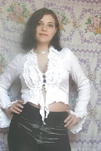 1st Time Waiting Mama Absolutely Nude And Stretching Her Legs To Jerk Her Labia