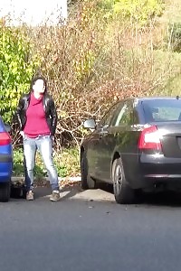 Innocent Model Needs To Piss Next To A Busy Road