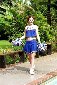 Breathtaking Cheerleader Goes Slender Dipping In A Swimming Pool And Drops Her Pompoms To Jerk-off