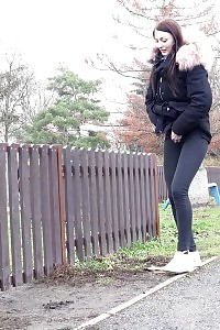 Breathtaking Katy Relieves Her Piss Desperation In Outdoor