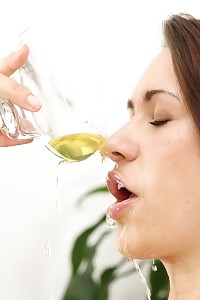 Carrie Covers Her Brunette Hair With Her Own Piss