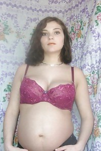 1st Time Waiting Mama Absolutely Nude And Stretching Her Legs To Jerk Her Labia