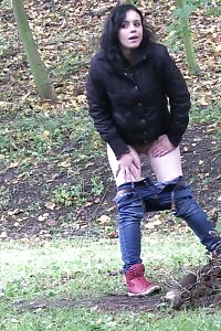 Flawless Teenage Is Innocent But Pissing While Outside