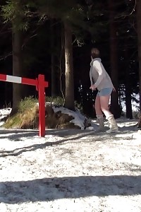 Magnificent Black-haired Lifts Up Her Miniskirt To Piss In The Snow