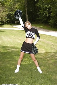 Seanna The Cheerleader