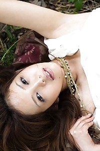 Yura Aikawa Touching Asian Model In White Is Pretty In Her Icecream Dress