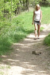 Amazing Blonde Peeing Outside In Public