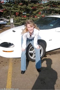 Sea Shows Off Her Tight Body Clothed Jeans In A Chevrolet Camaro